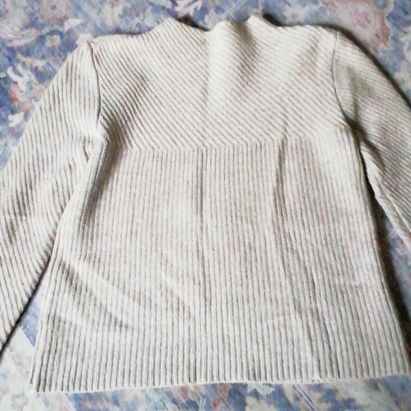 Roots Wool Sweater - Picture 2 of 5